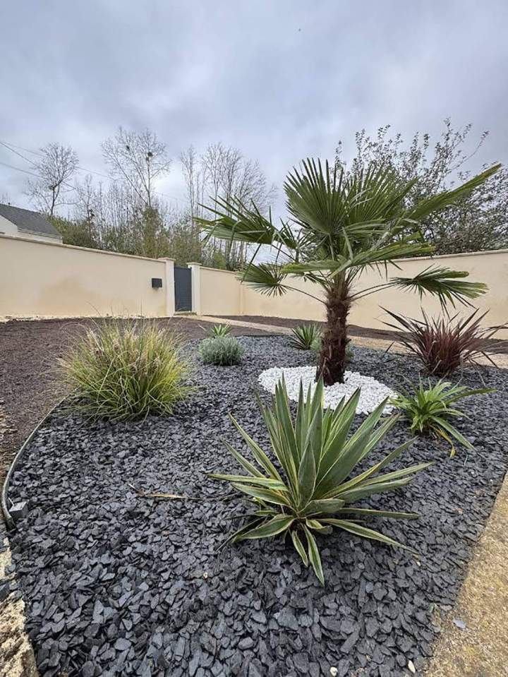 Jardin bien aménagé Bussy-Saint-Georges 